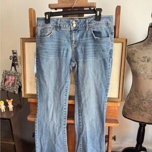 Aeropostale Light Blue Women's Straight Leg Jeans